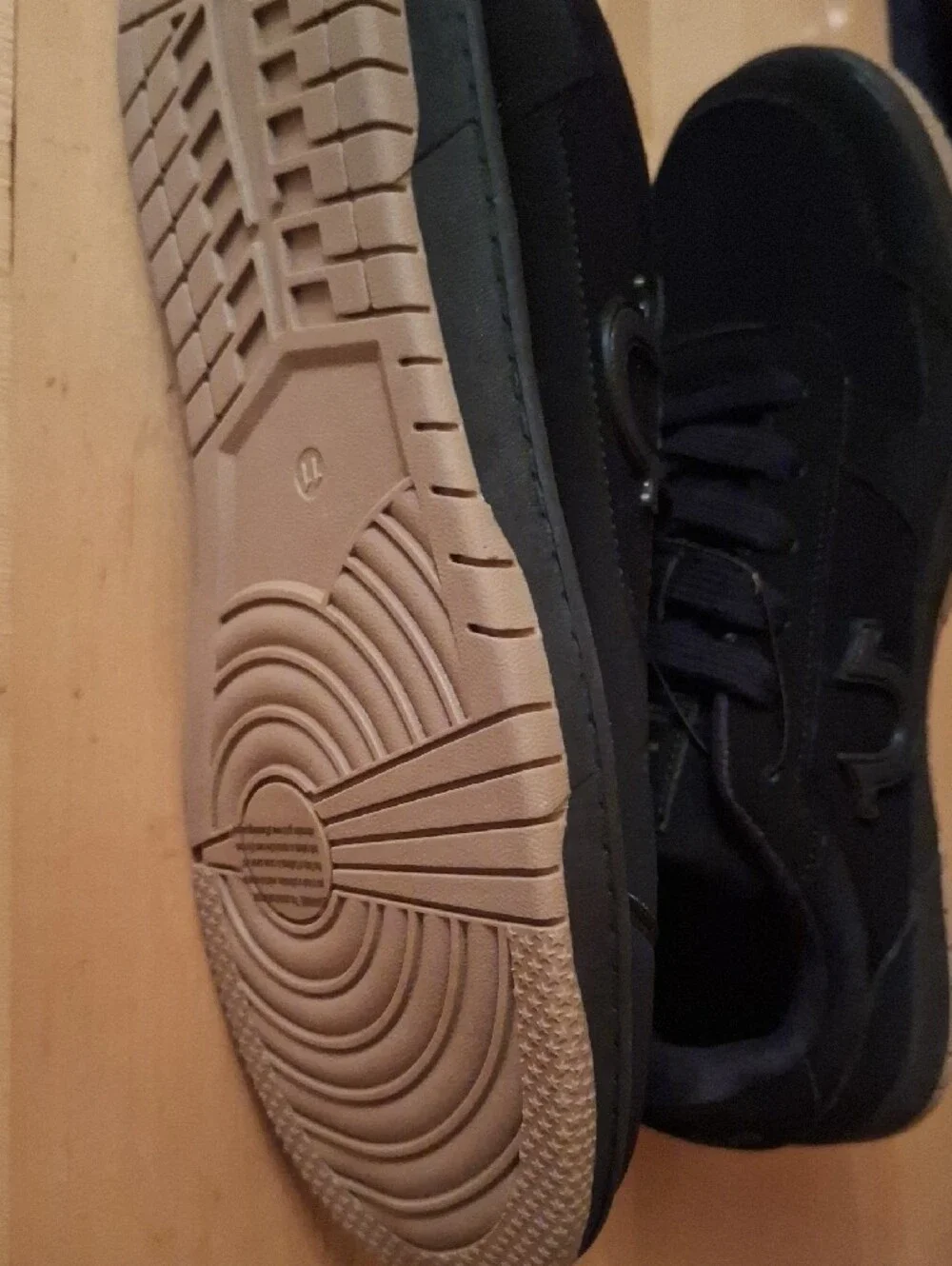 True Religion Men’s Black Low-Top Sneakers with Subtle Logo